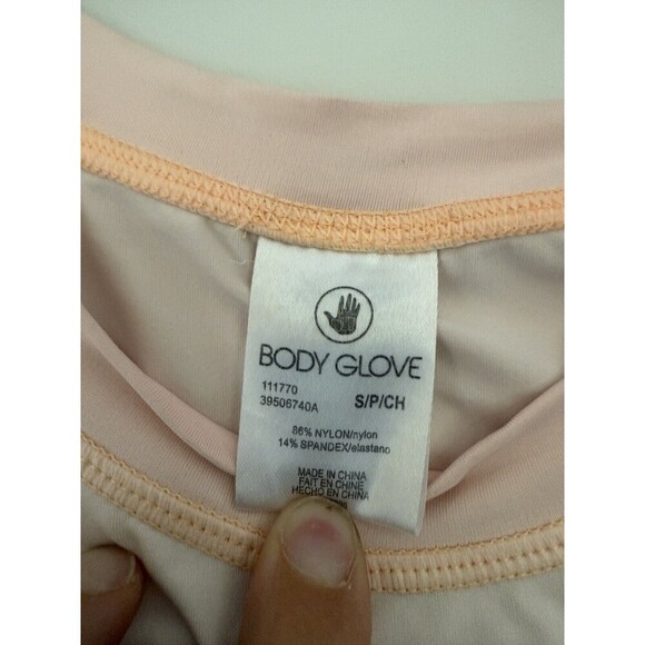 Body Glove Women's size Small Pink Short-Sleeve Rash Guard nylon/spandex - Picture 3 of 7